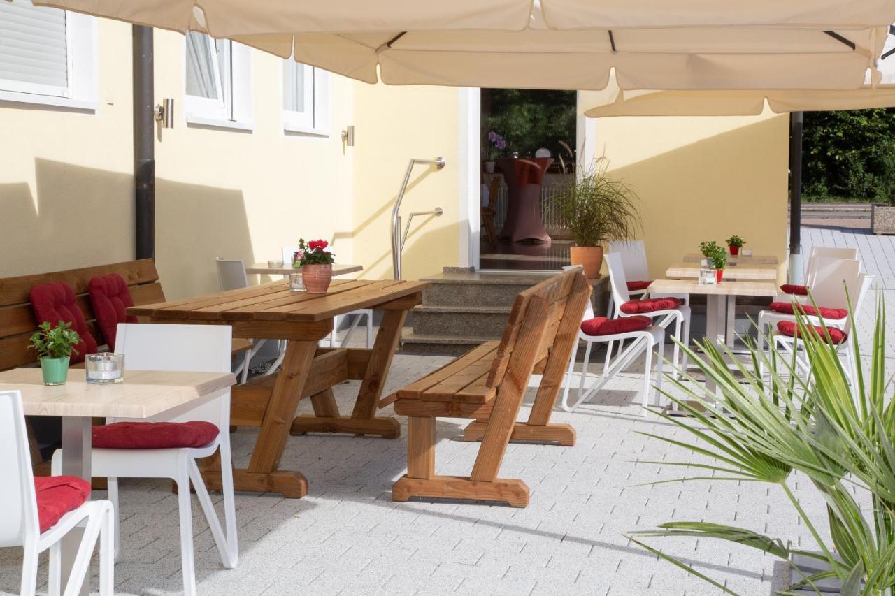 Hotel Andrea Crailsheim Bagian luar foto