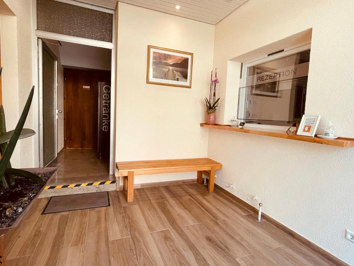 Hotel Andrea Crailsheim Bagian luar foto