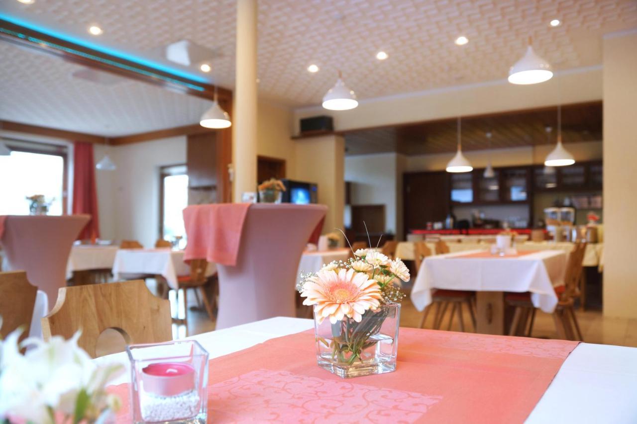Hotel Andrea Crailsheim Bagian luar foto